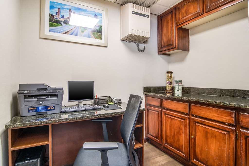 Quality Inn Suwanee I 85 - photo 28