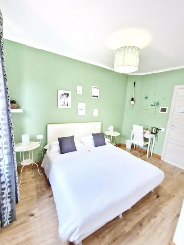 Le Giare B&B — 4-Star Luxury Hotel in Levanto, Italy