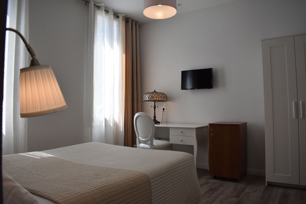 Hotel Henri IV — Tarbes — photo 5
