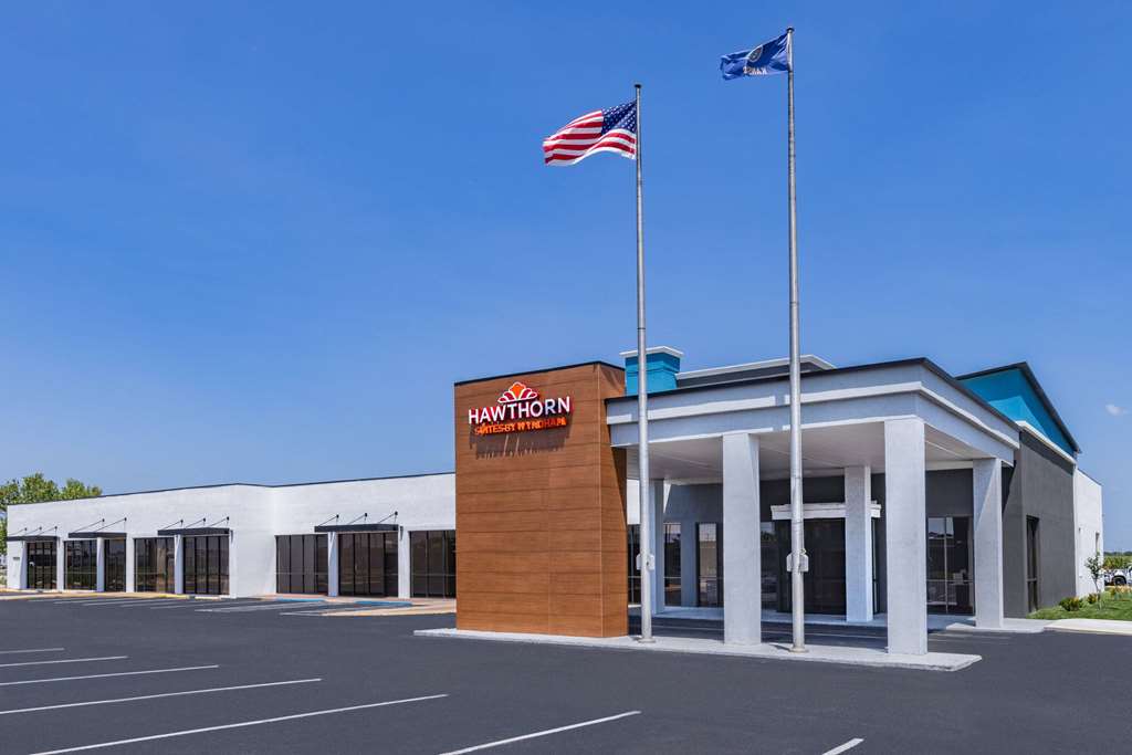 Hawthorn Extended Stay by Wyndham Wichita Airport - photo 4