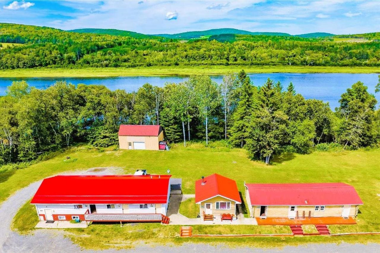 Love Hotels St John River by OYO at Fort Kent ME - featured photo
