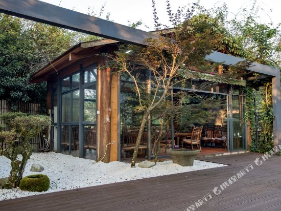 Wuyishan Guanjing Shanfang Hotel in Wuyishan, People's Republic of China