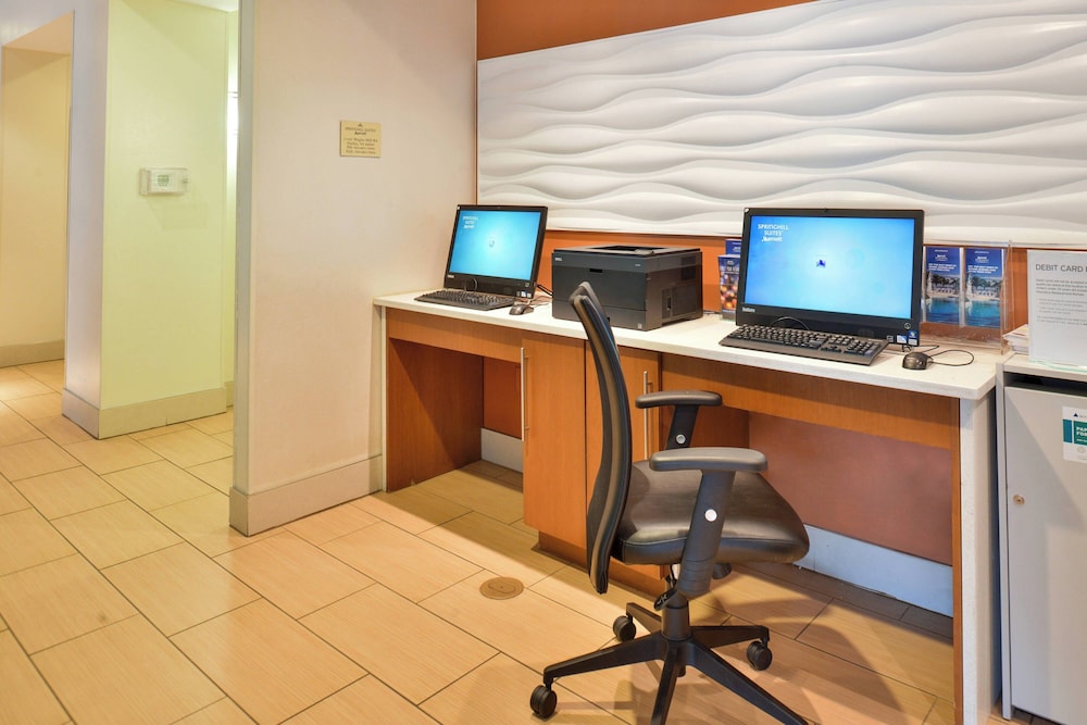 SpringHill Suites by Marriott Fairfax Fair Oaks - photo 20