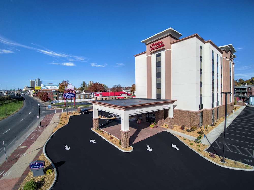 Hampton Inn & Suites Springfield Downtown - featured photo