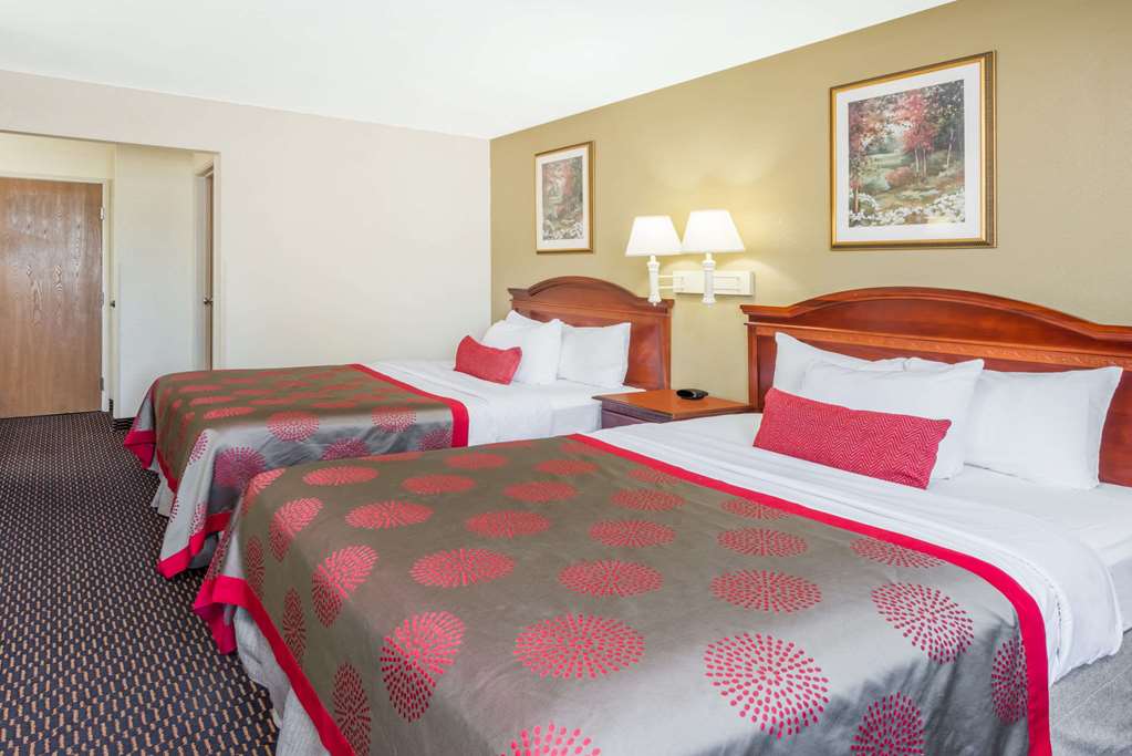 Ramada by Wyndham Columbia - photo 31