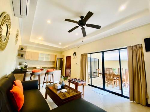 MJ22 Majestic Residence poolvillas 2 Bedrooms & cozy beach — 4-Star Luxury Hotel in Pattaya, Thailand