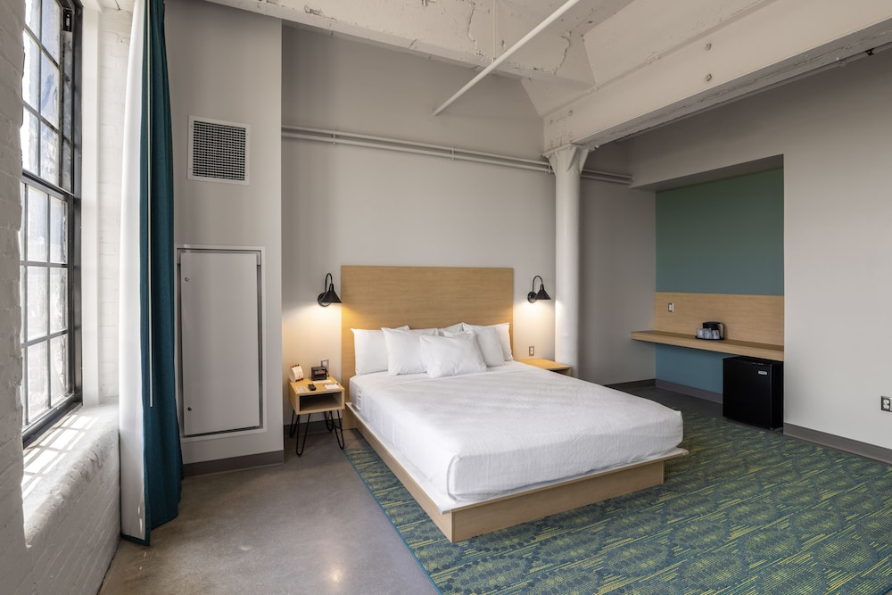 The Warehouse Hotel at Champion Mill - photo 10