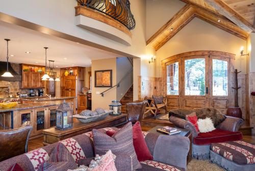 Luxury 4BD Located at Old Greenwood - photo 3