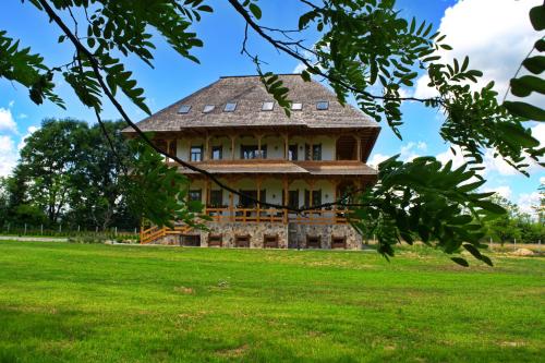 Agropensiunea Alex in Ocna Sugatag, Romania