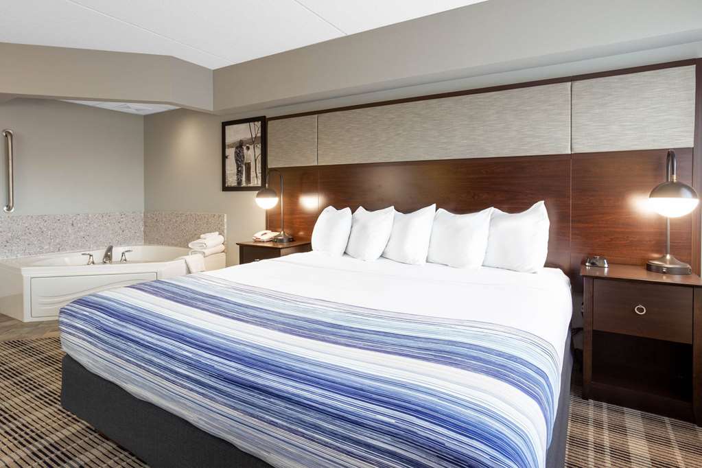 AmericInn by Wyndham Madison South - photo 22