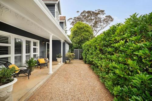 Te kainga maunga where mountain time begins in Blackheath, Australia