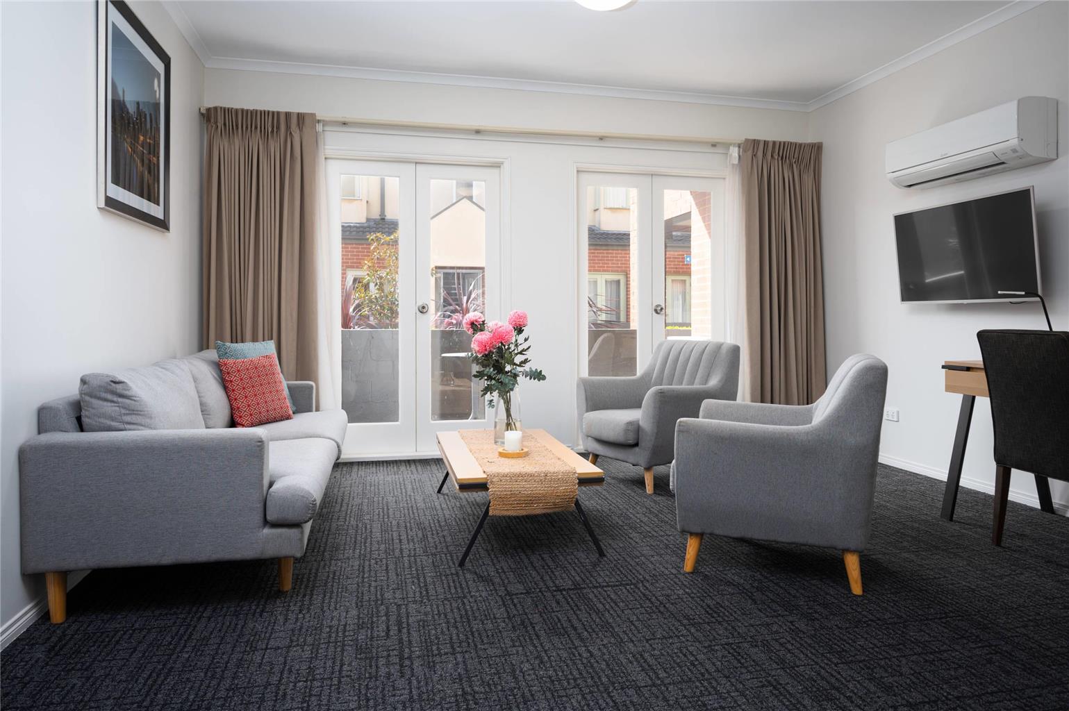 MainStay Suites Kew — hotel in Kew