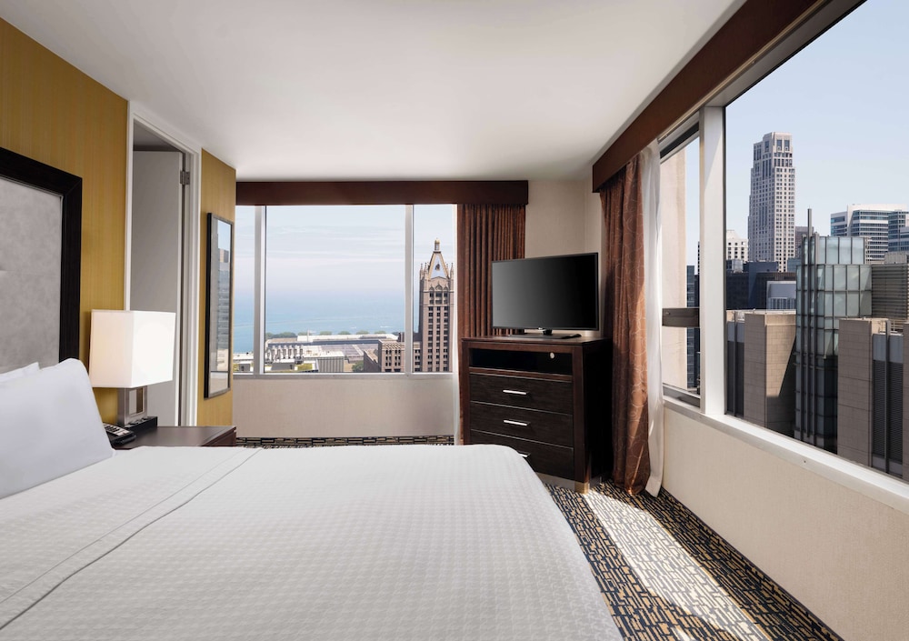 Homewood Suites by Hilton Chicago Downtown Magnificent Mile - photo 6