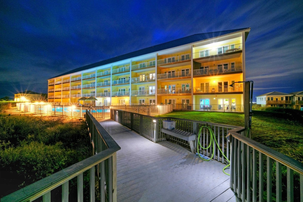 Salt & Sun by Avantstay Beach Access Pool - photo 65