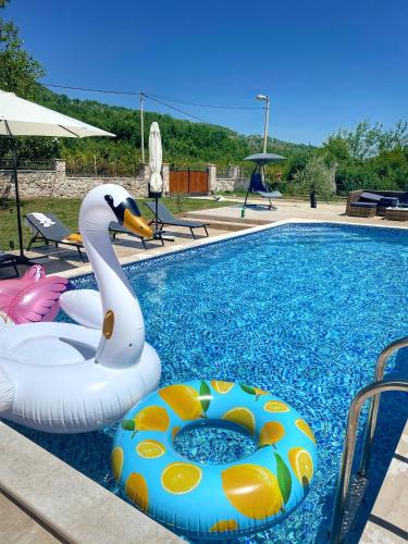 Villa Piste Skadar Lake — 4-Star Luxury Hotel in Bar, Montenegro