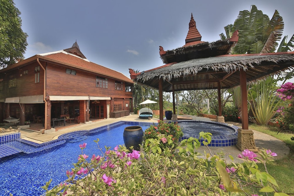 Presidential Thai Villa — 4-Star Luxury Hotel in Koh Samui, Thailand