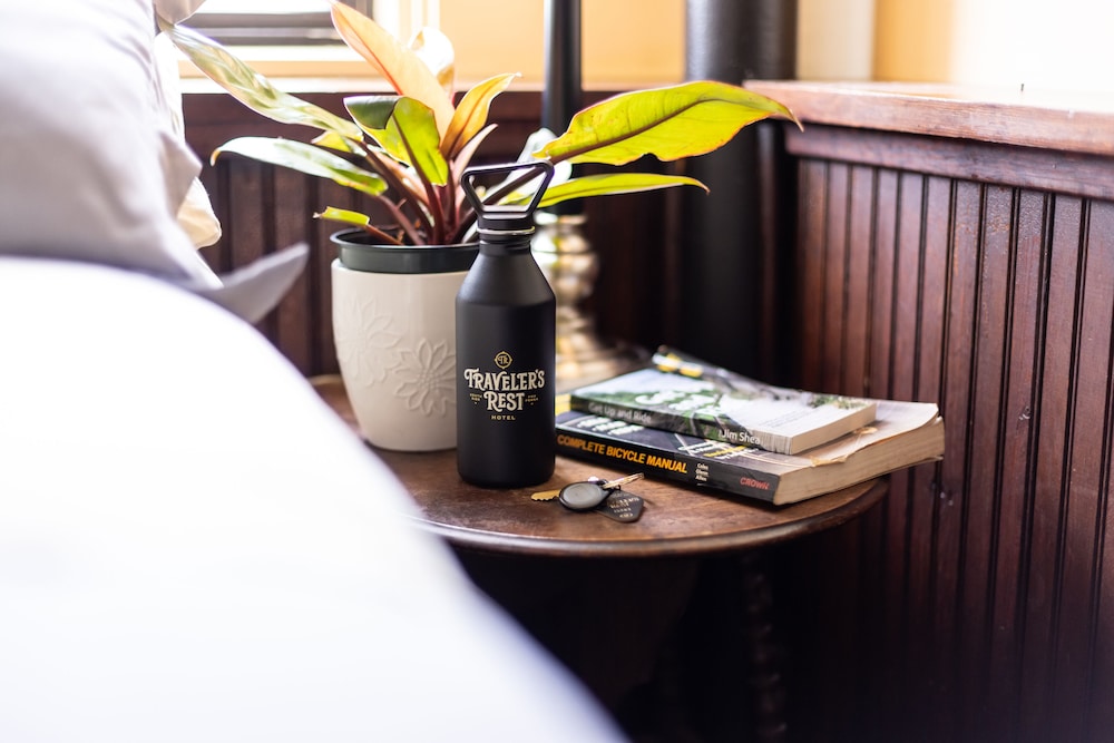 Traveler's Rest Hotel - photo 3