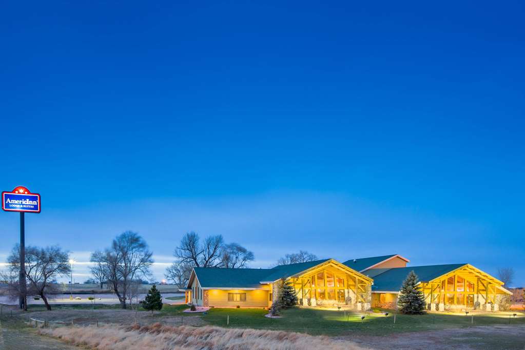 AmericInn by Wyndham Chamberlain Conference Center - photo 2