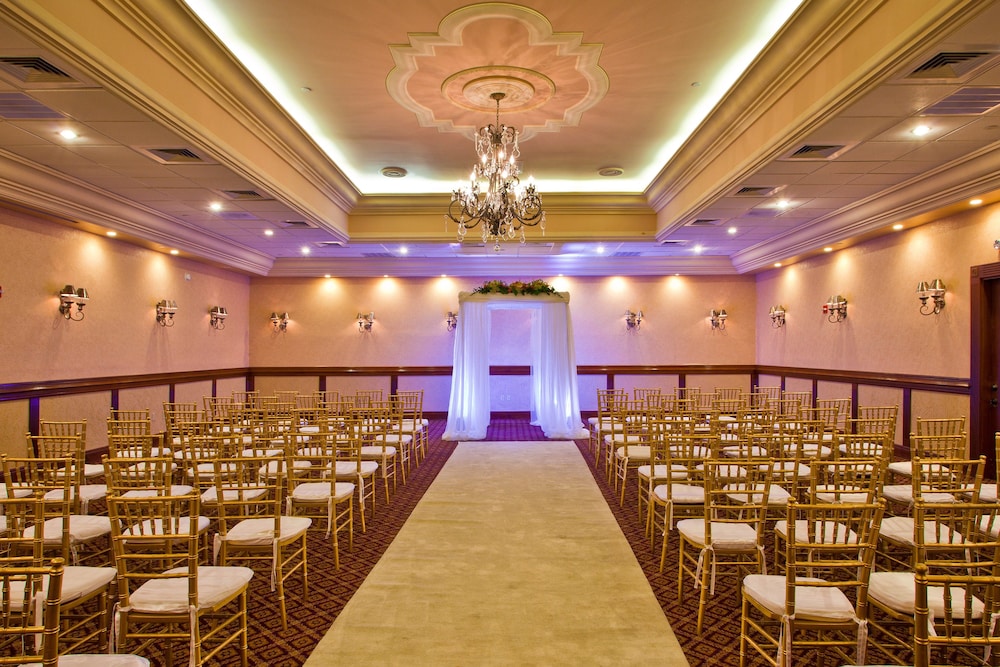Holiday Inn Miami Beach Oceanfront by IHG - photo 54