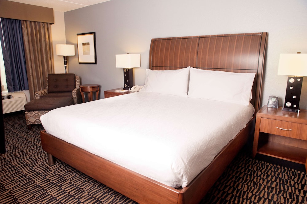 Hilton Garden Inn Austin NW Arboretum - photo 27
