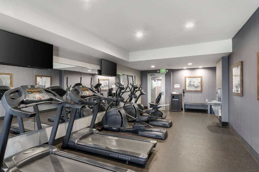 Best Western Plus Gardena Inn & Suites - photo 41