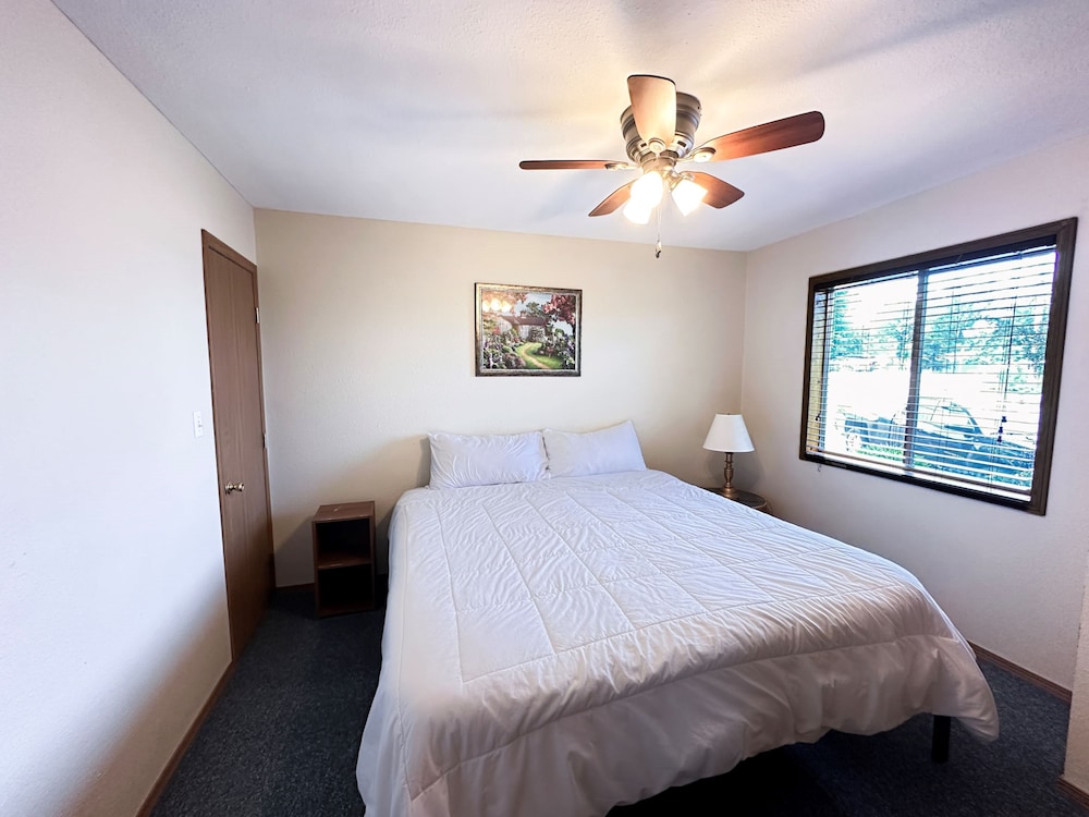 Alhonna Resort LLC - photo 8
