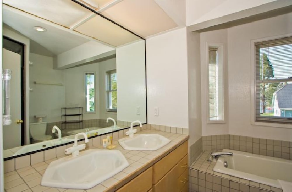 2136 Venice Dr. - photo 17