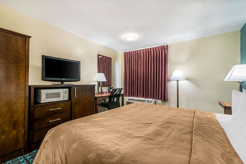 Quality Inn Loudon Concord - photo 10