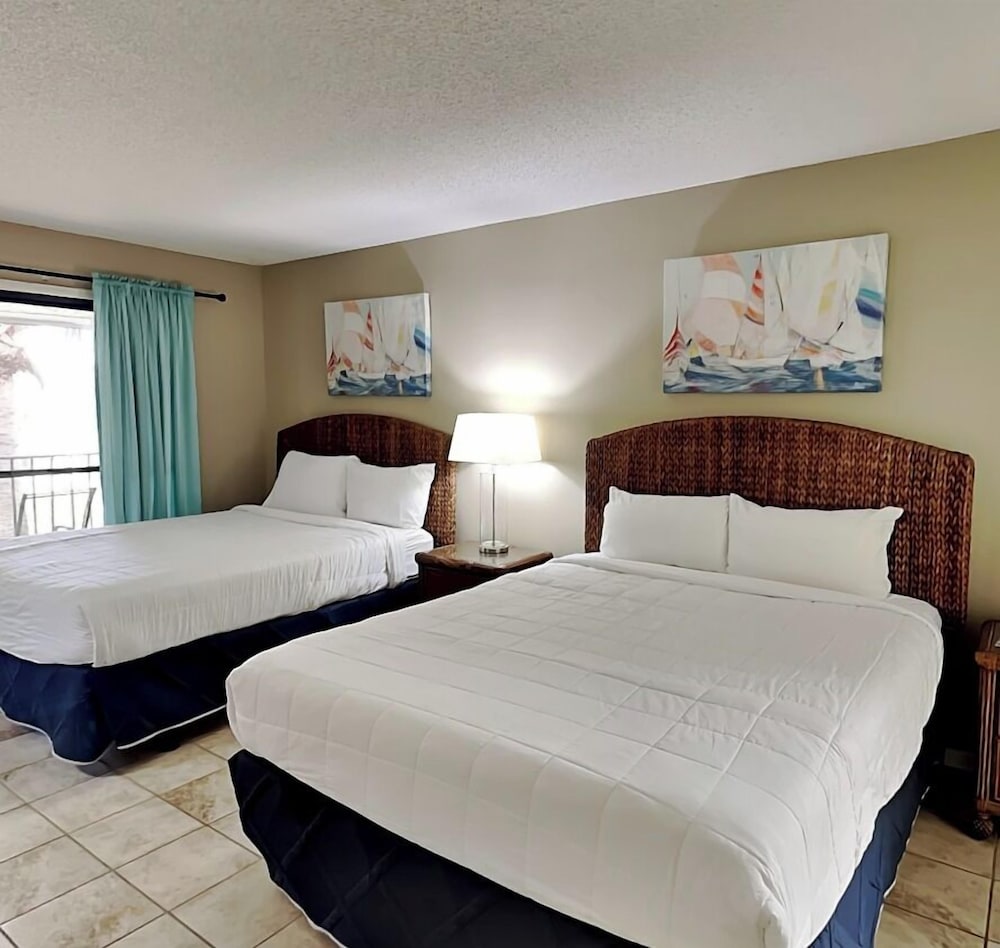 Edgewater Beach & Golf Resort II by Resort Collection - photo 41