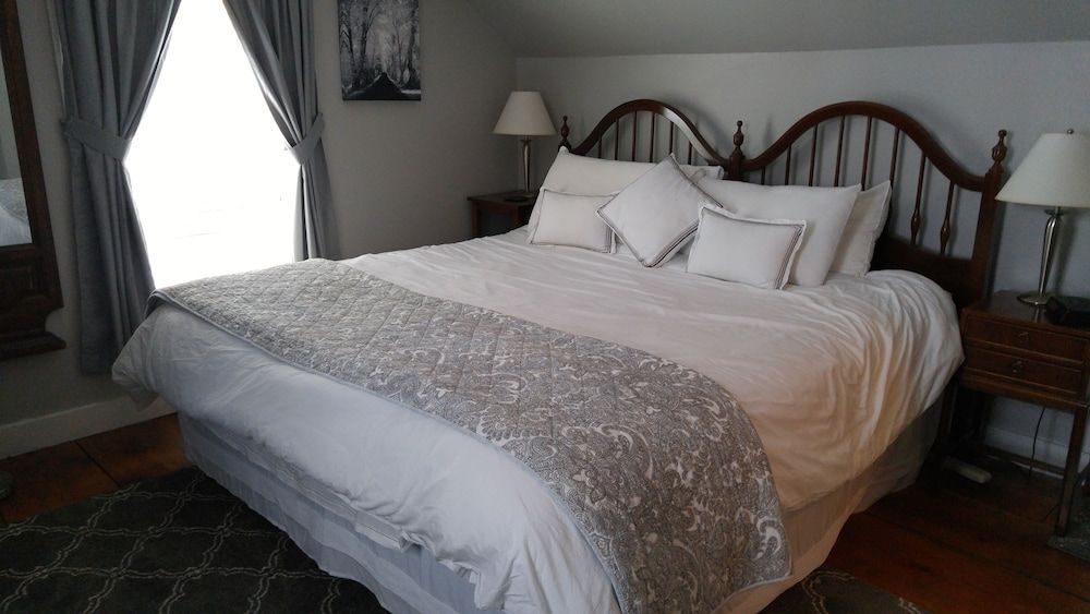 Benjamin Prescott Inn - photo 4