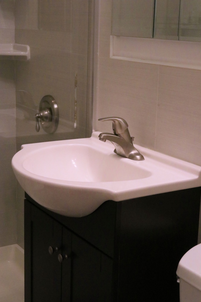 Chelsea Inn - photo 37