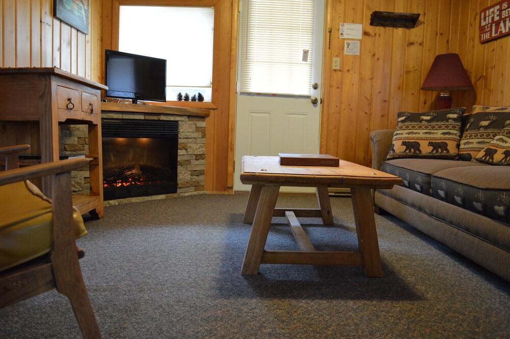 Daven Haven Lodge & Cabins - photo 60