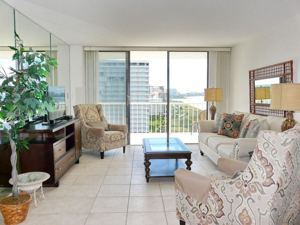 South Seas Tower 3 1409 - photo 30