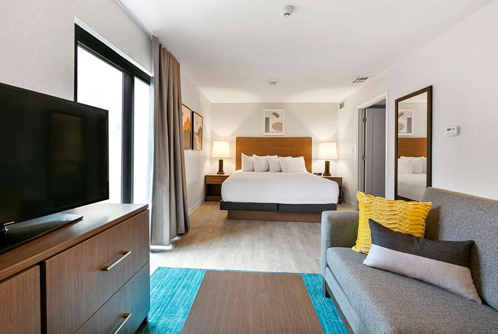 WaterWalk Extended Stay by Wyndham Atlanta Perimeter - photo 24