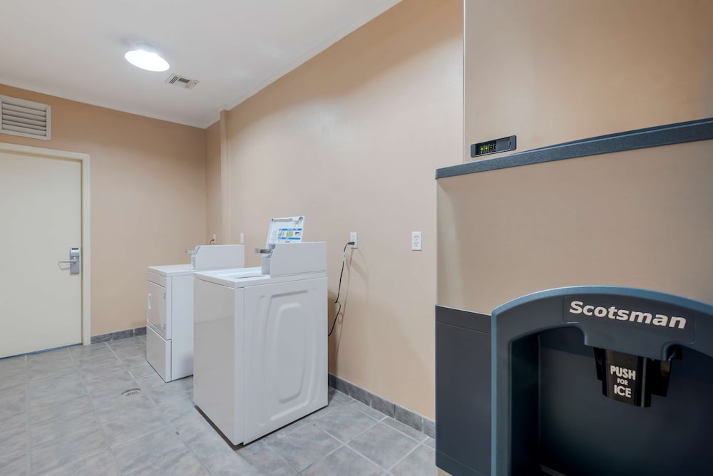 Turquoise Inn & Suites - photo 33