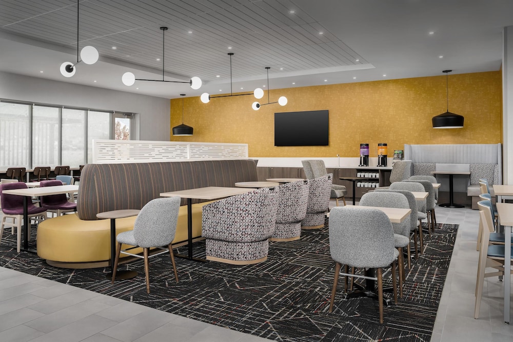 Home2 Suites by Hilton Tooele - photo 4