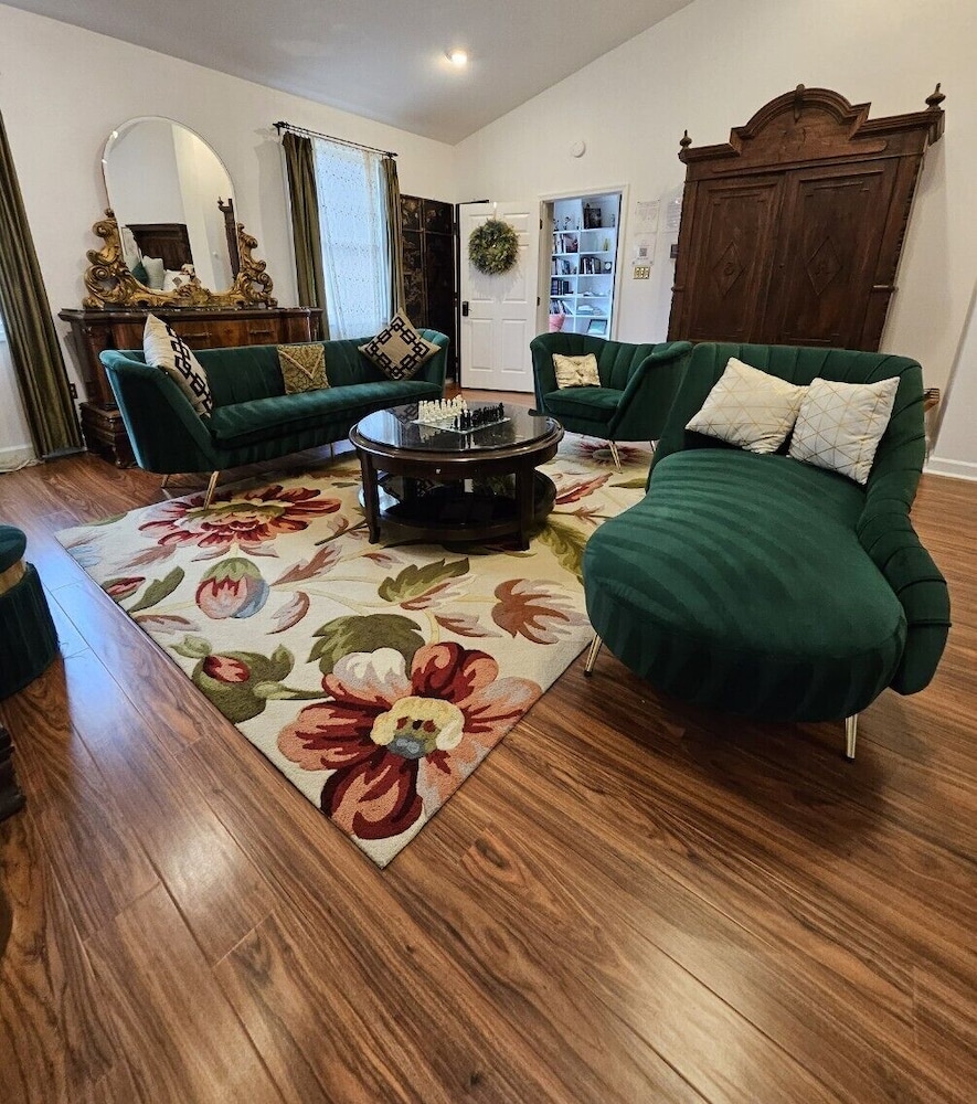 Stone Manor Boutique Inn - photo 13