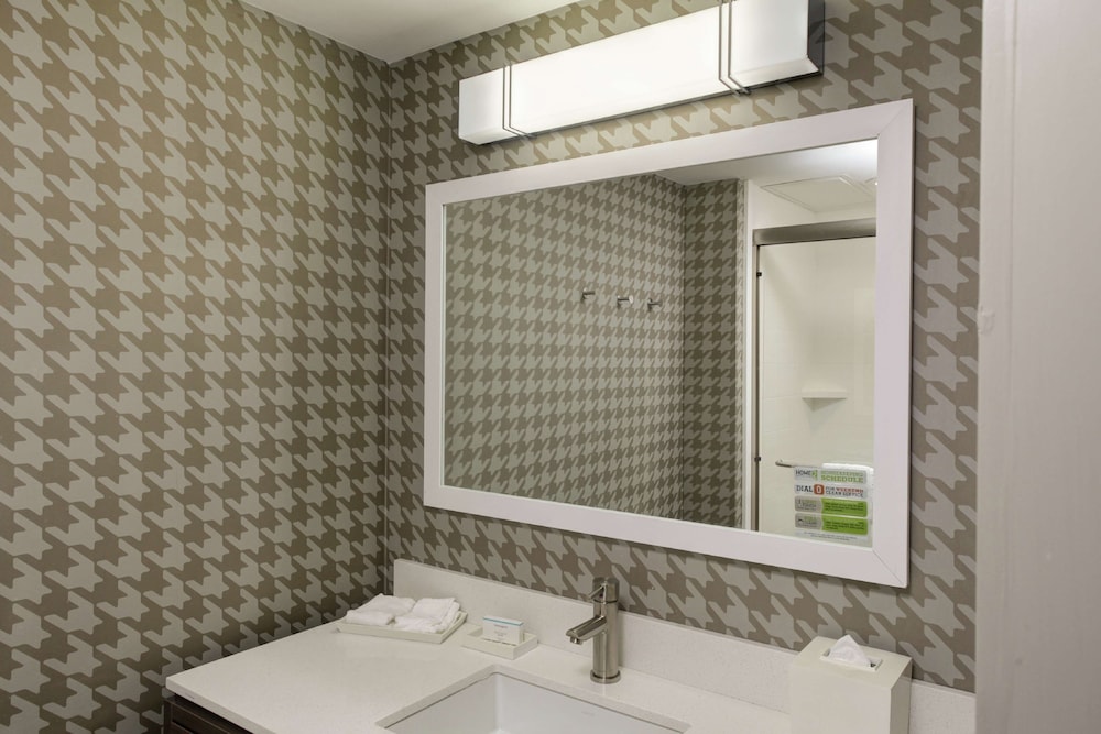 Home2 Suites by Hilton Louisville Airport Expo Center KY - photo 17