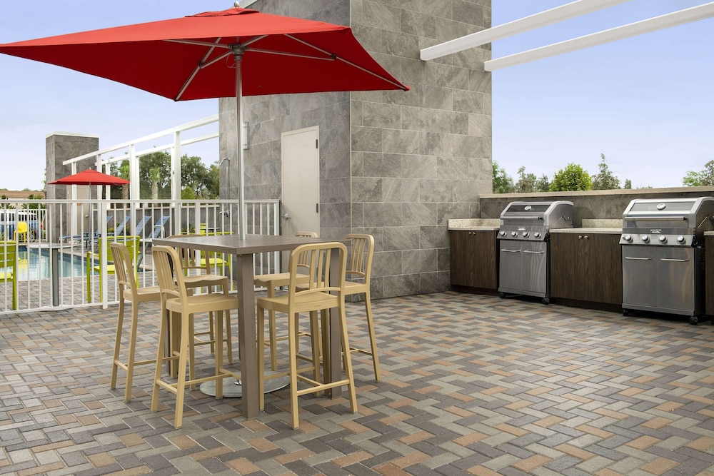 Home2 Suites by Hilton Fort Myers Airport - photo 31