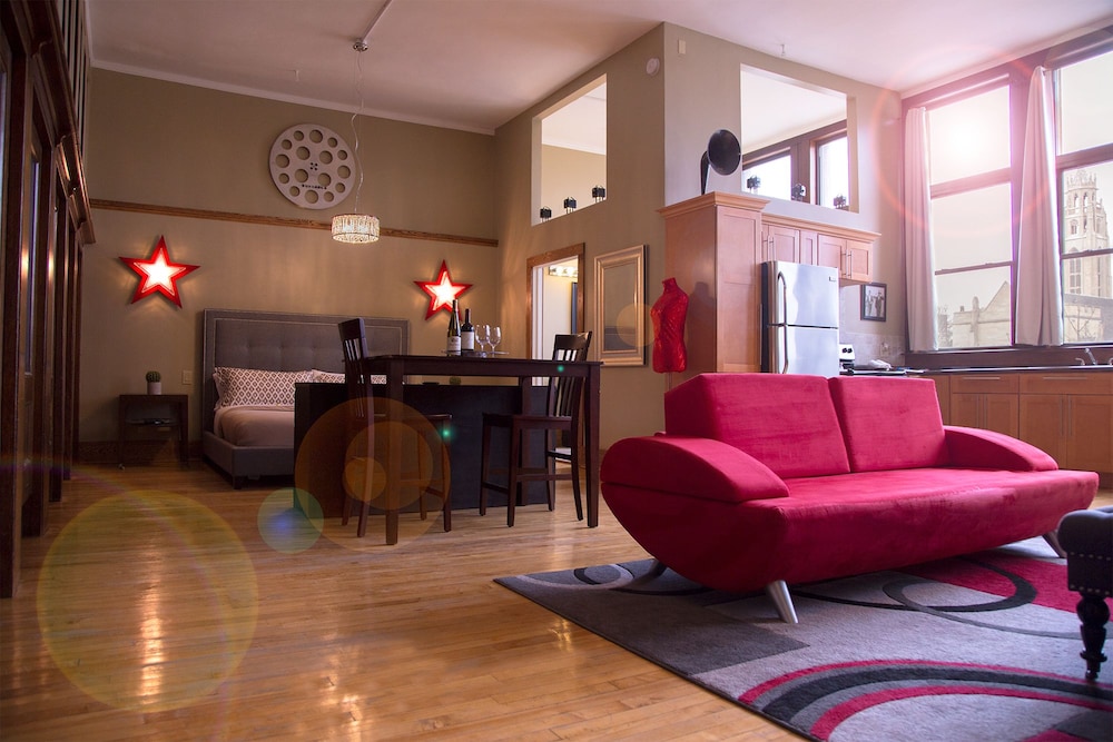 School 31 Lofts at Colors Studios - photo 106