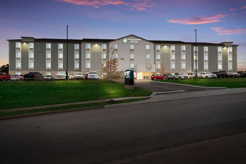 WoodSpring Suites Smyrna La Vergne - photo 25
