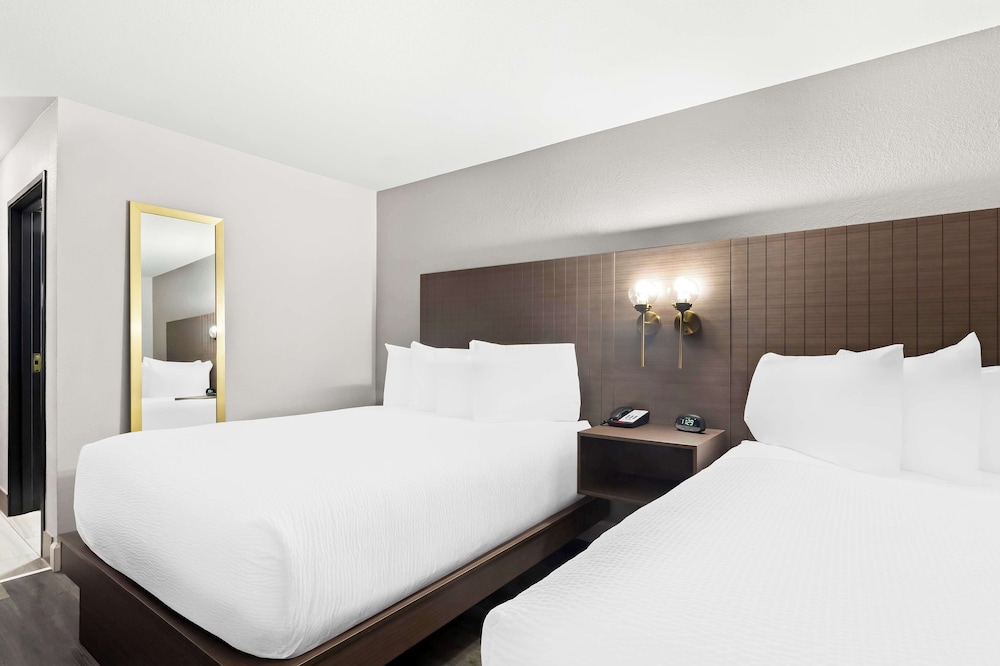 SureStay by Best Western Groves - photo 17
