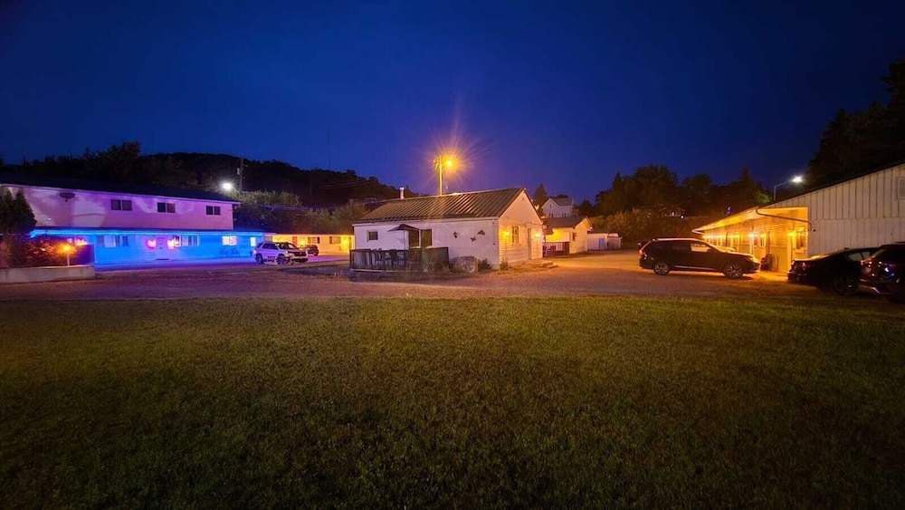 Gateway Motel — Minnedosa
