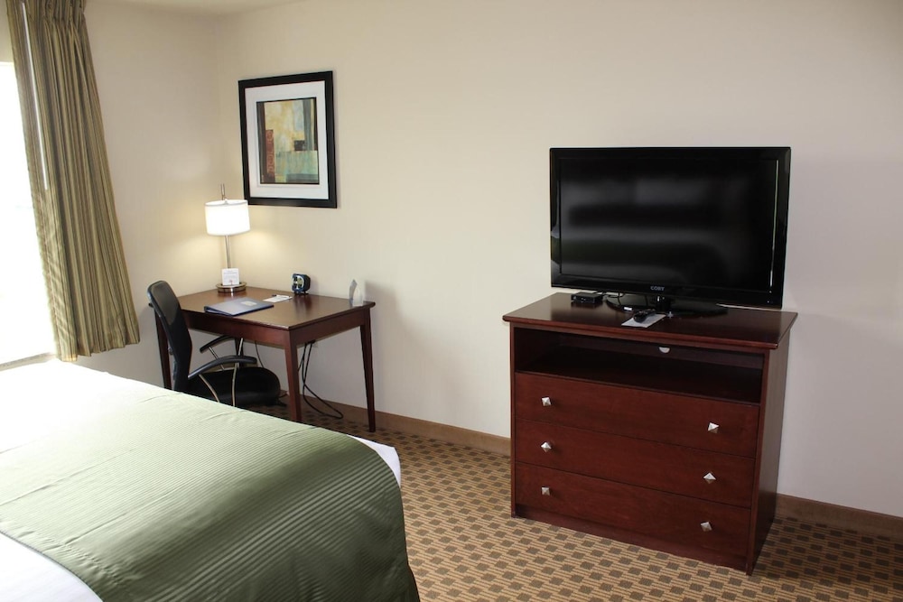 Cobblestone Inn & Suites Rugby - photo 22