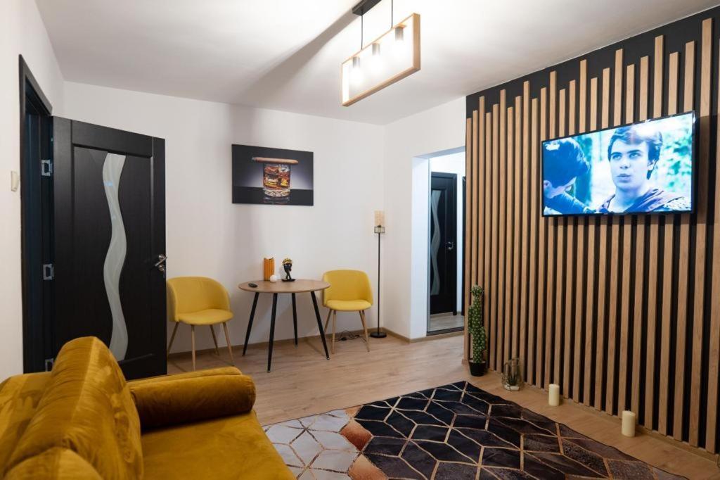 Apartament de LUX Drumul Taberei — 4-Star Luxury Hotel in Bucharest, Romania