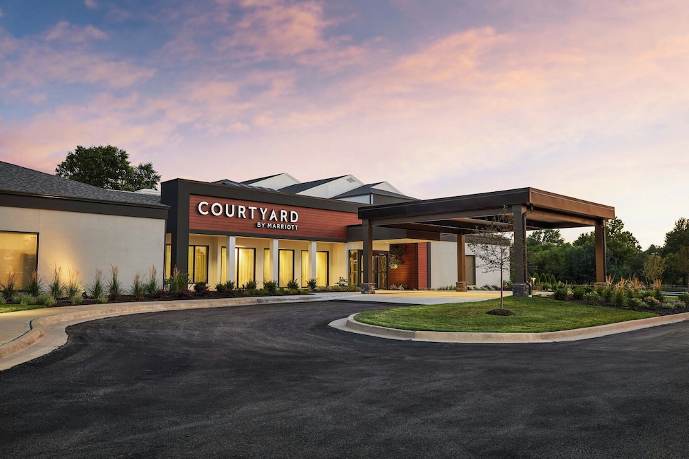 Courtyard by Marriott Kansas City Overland Park Metcalf - photo 36