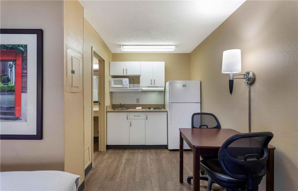 Extended Stay America Select Suites Nashville Airport - photo 9