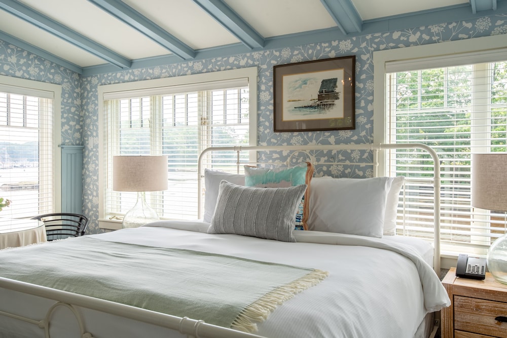 White Barn Inn & Spa Auberge Collection - photo 21