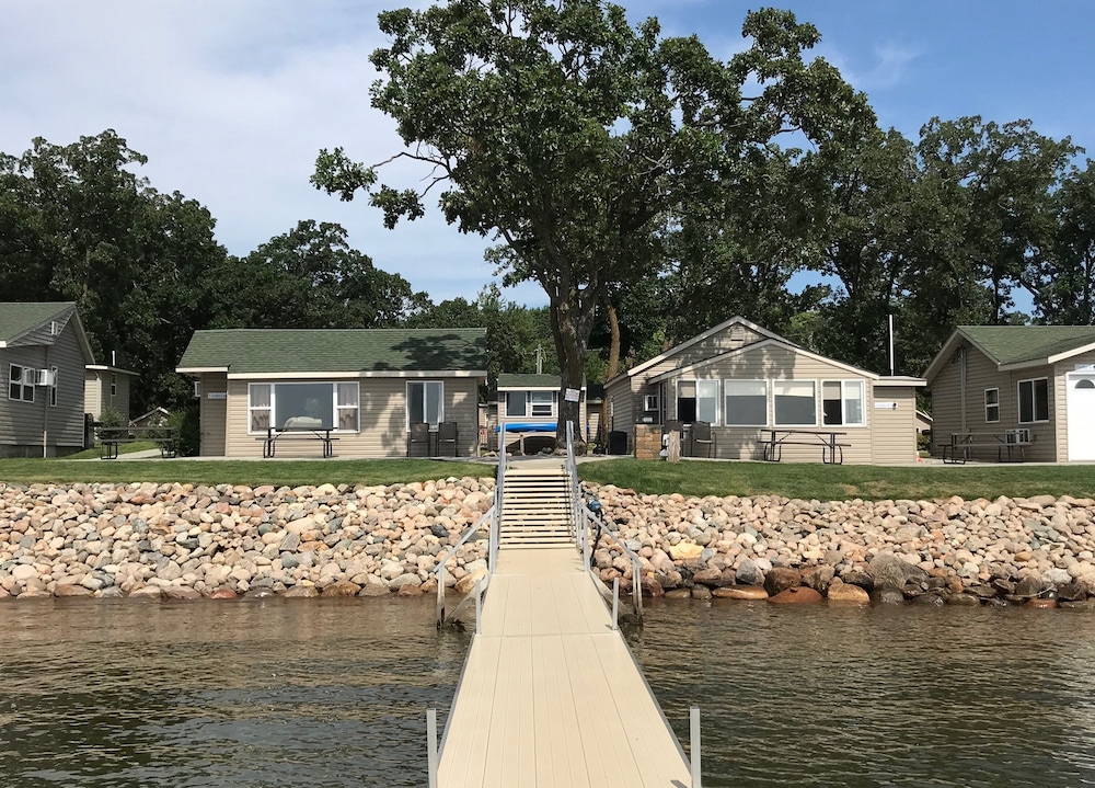 Hollys Resort - photo 60