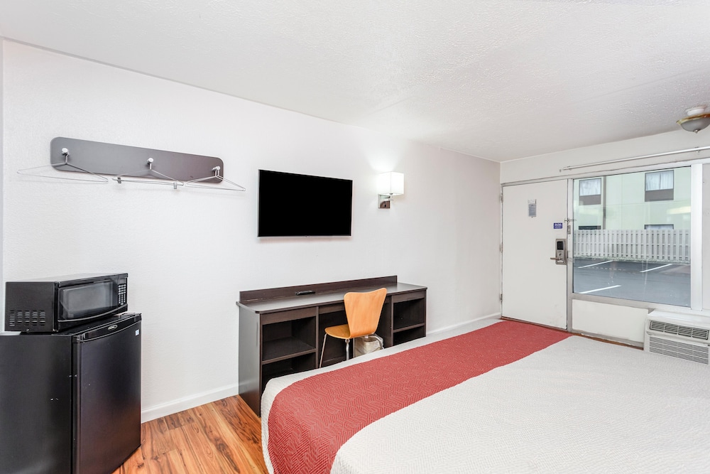 Relax Inn By Oyo Columbus Oh I 70 - photo 22